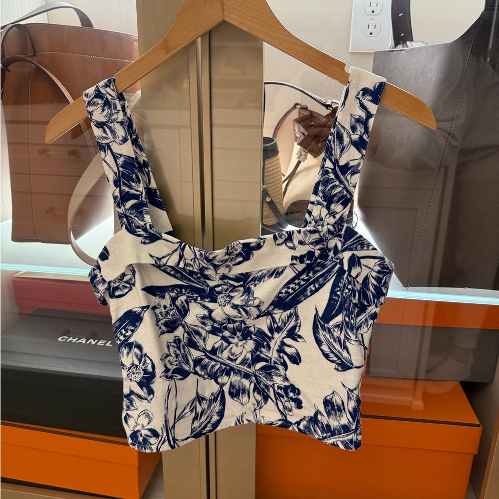 Abercrombie & Fitch White Crop Top with Navy Floral Print